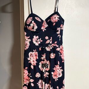 Like newBand of Gypsies Floral Jumpsuit- Navy and Pink size S